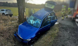 Zderzenie suzuki i bmw między Złotym Stokiem a Laskami