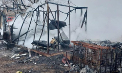 Pożar „rybaczówki” przy stawach w Czesławicach