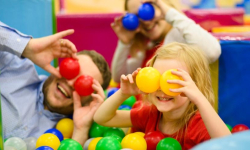 Dmuchańcowe Szaleństwo na Powitanie Wiosny