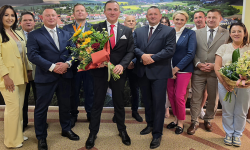 Raport przyjęty, absolutorium udzielone. Burzliwa dyskusja między burmistrzem a radnym