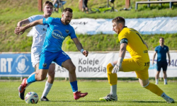 IV liga: Orzeł Ząbkowice Śląskie 3:1 (0:1) AKS Strzegom