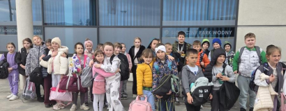 Mali mieszkańcy gminy Ziębice rozpoczęli sportową przygodę na basenie