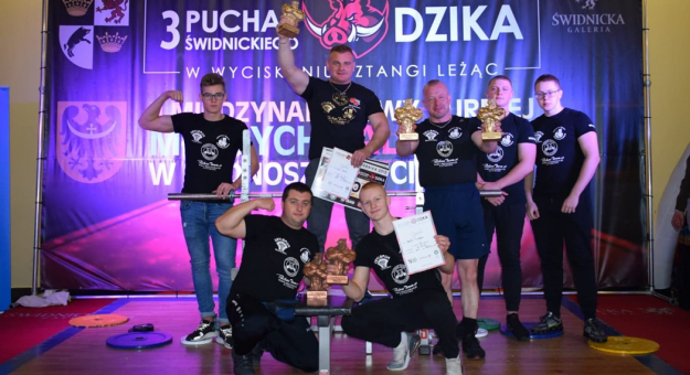Power Team Ząbkowice Śląskie z świetnymi wynikami podczas III Pucharu Świdnickiego Dzika