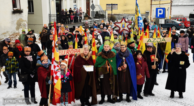 Tegoroczny Orszak Trzech Króli w Bardzie wystartuje o godz. 10.15. Uczestnicy zgromadzą się na moście kamiennym