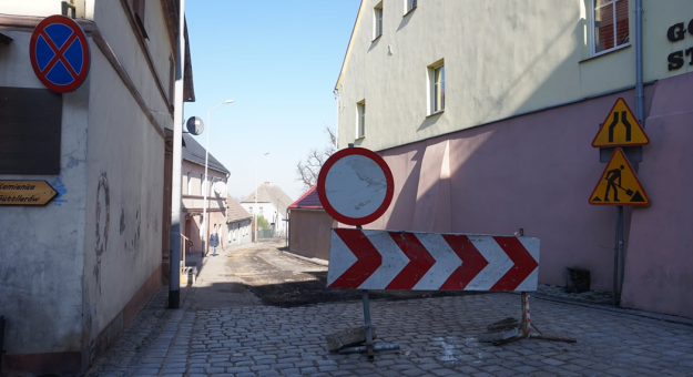 Zmiana organizacji ruchu w obrębie ul. Wiejskiej w Złotym Stoku