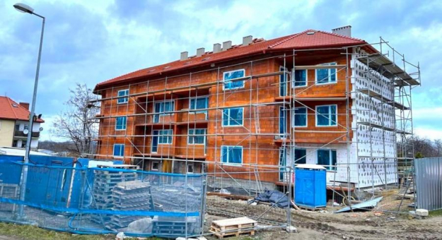 Trwają prace wykończeniowe budynku komunalnego w Kamieńcu Ząbkowickim