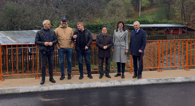 15 listopada dokonano odbioru technicznego przebudowanego mostu w Laskach