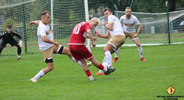 Klasa okręgowa: Polonia Bystrzyca Kłodzka 1:5 (0:3) Zamek Kamieniec Ząbkowicki