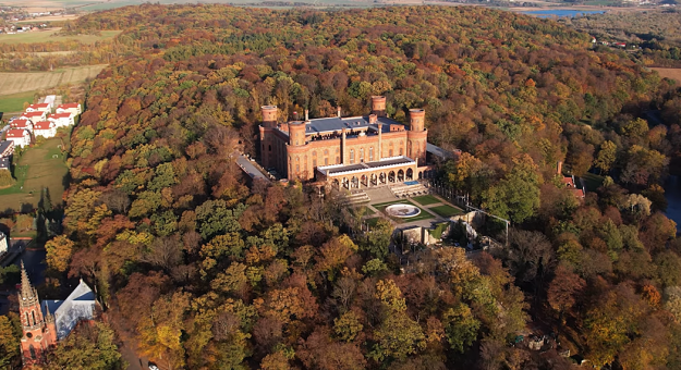 Pałac Marianny Orańskiej w Kamieńcu Ząbkowickim to jedna z turystycznych perełek znajdujących się w powiecie ząbkowickim