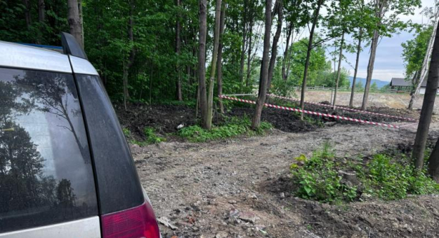 Znaleziska przypominające pociski. Służby interweniowały w dwóch gminach