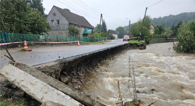 	Dodatkowe środki dla Powiatu Ząbkowickiego na odbudowę drogi w Mąkolnie