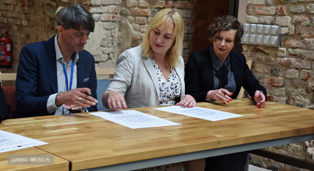 	W stronę UNESCO – Twierdza Srebrna Góra z międzynarodowym wsparciem [foto]