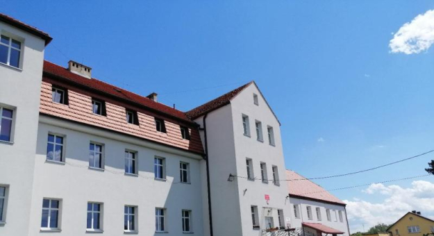 Termomodernizacja budynków publicznych w Gminie Stoszowice – inwestycja w komfort i ekologię