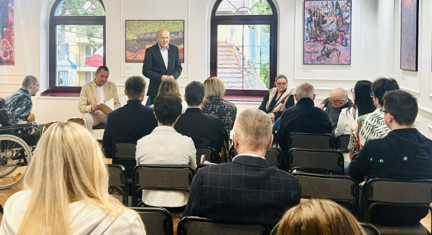 Debata poświęcona tematyce niepełnosprawności
