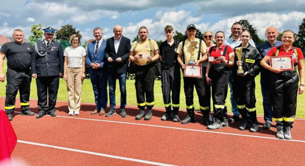 Zawody sportowo-pożarnicze w Ziębicach: OSP Ciepłowody tuż przed Głęboką