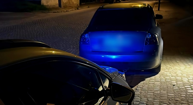 Jeden zignorował sądowe zakazy, drugi jechał na „podwójnym gazie”