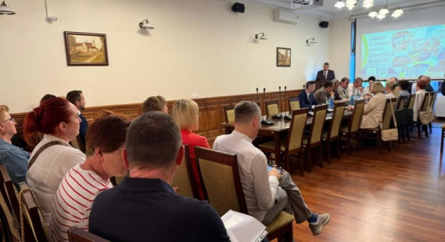 Burmistrz Ząbkowic Śląskich z jednogłośnym absolutorium za 2024 rok