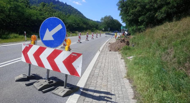 Doczekają się sygnalizacji świetlnej na niebezpiecznym skrzyżowaniu. Ruszyły prace