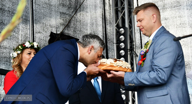 Muzyka, tradycja i turniej sołectw – dożynki gminne w Olbrachcicach Wielkich