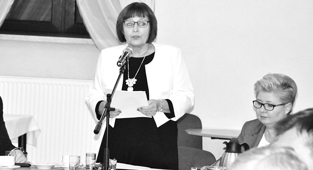 Zmarła Barbara Strzelec - przewodnicząca Rady Miejskiej w Bardzie VIII kadencji. Miała 72 lata