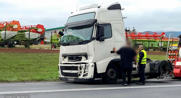 Dwa zdarzenia drogowe w odstępie godziny. Jedna przyczyna