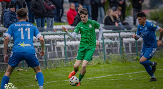 Klasa okręgowa: Skałki Stolec 0:3 (0:2) Bielawianka Bielawa