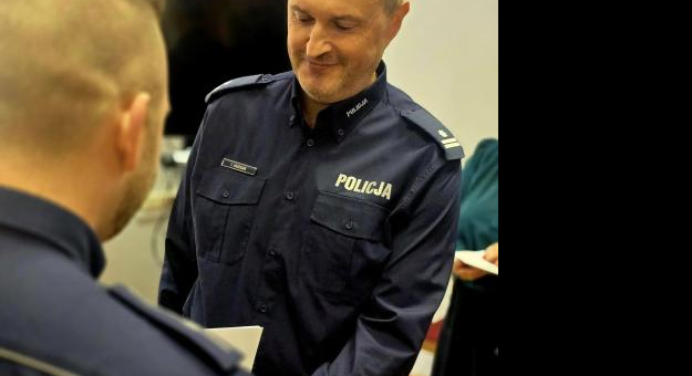 Ząbkowiccy policjanci z awansami i wyróżnieniami