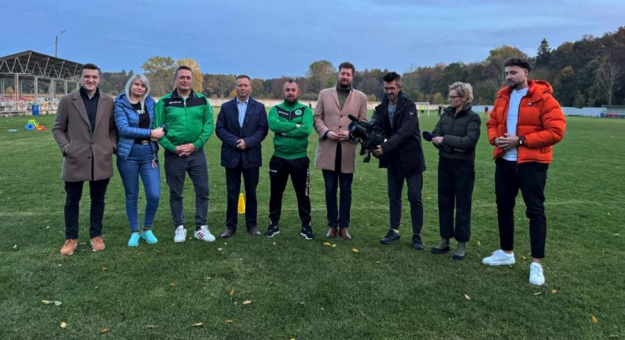 O Henrykowie znów głośno. Tym razem z powodów sportowych i...fenomenu Henrykowianki