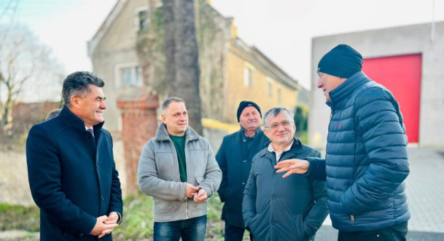 Trzy odcinki dróg powiatowych wyremontowane dzięki porozumieniu gminy i powiatu