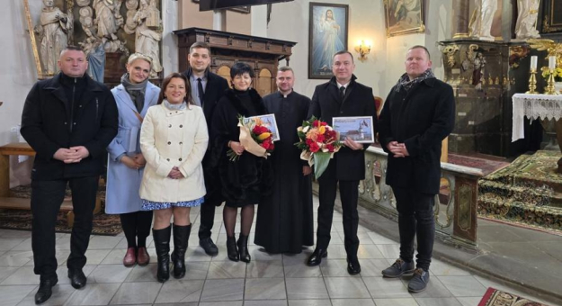 Nowe tabernakulum w kościele pw. św. Marcina w Byczeniu