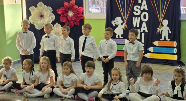 Uroczyste pasowanie na starszaka w przedszkolu „Bajka”