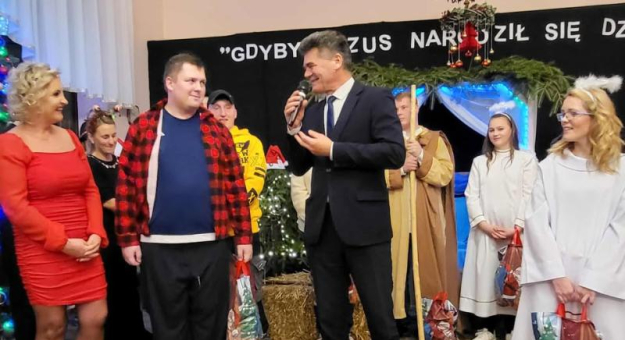 Mikołajki  w Domu Pomocy Społecznej w Opolnicy