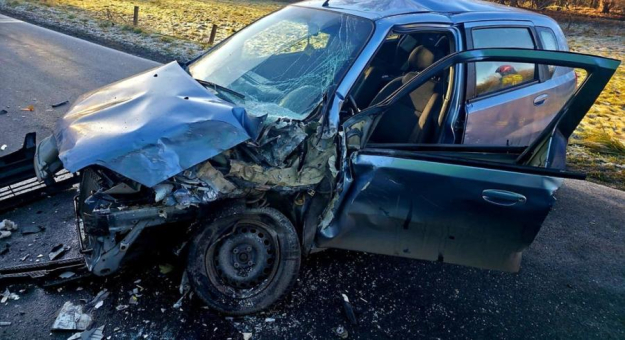 Zderzenie autobusu z osobówką