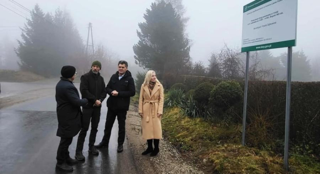 Kolejne dwie inwestycje drogowe Powiatu Ząbkowickiego zakończone