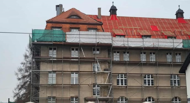 	Trwa termomodernizacja budynku Liceum Ogólnokształcącego w Ząbkowicach Śląskich