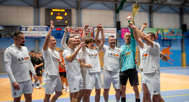 Sokół Smolec zwycięzcą Turnieju Sylwestrowego o Puchar Przewodniczącego Rady Miejskiej