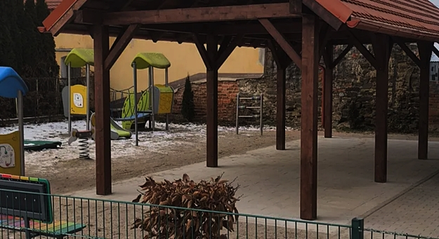 Doposażenie placu zabaw przy Żłobku Publicznym w Ząbkowicach Śląskich