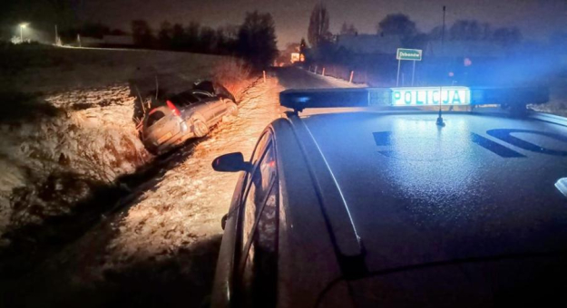 Kolizja na drodze powiatowej Przyłęk - Dzbanów