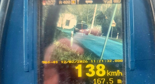 138 km/h w terenie zabudowanym. Chwila brawury, miesiące konsekwencji