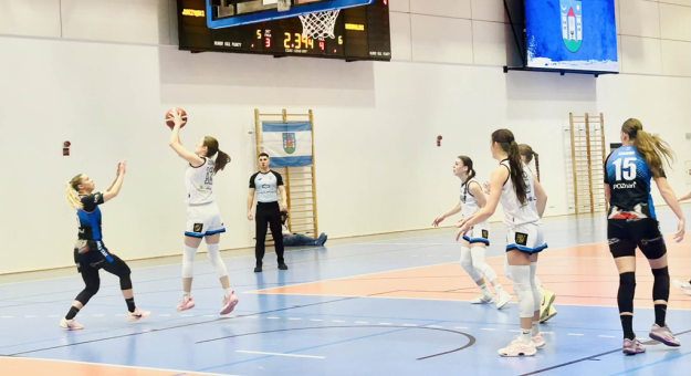 Walentynkowe spotkanie Sparta Ziębice – Brother MUKS Poznań w koszykówce kobiet