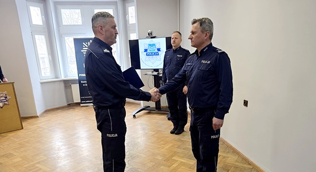 Zmiany kadrowe w Komendzie Powiatowej Policji w Ząbkowicach Śląskich oraz Kamieńcu Ząbkowickim