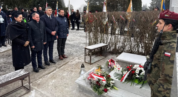 Uroczyste odsłonięcie pomnika Jakuba Kasprzyka w Ząbkowicach Śląskich