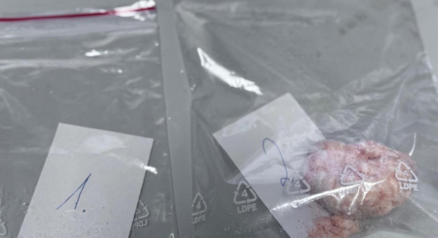 Trzy osoby zatrzymane z narkotykami. Jeden trafił do zakładu karnego