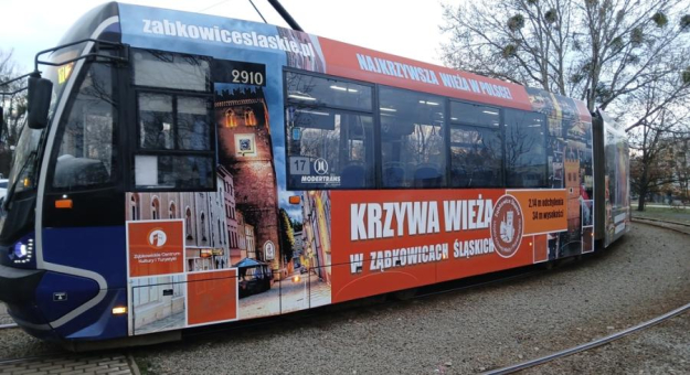 Tramwaj reklamujący Ząbkowice Śląskie już jeździ po Wrocławiu