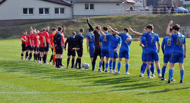 A-klasa, gr. II: Unia Bardo 3:0 (1:0) Zamek Trzebieszowice