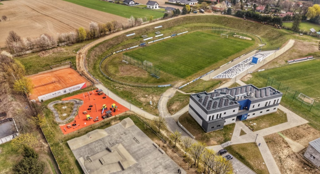 Trwają intensywne prace przy budowie toru do jazdy na rolkach i do nordic walking