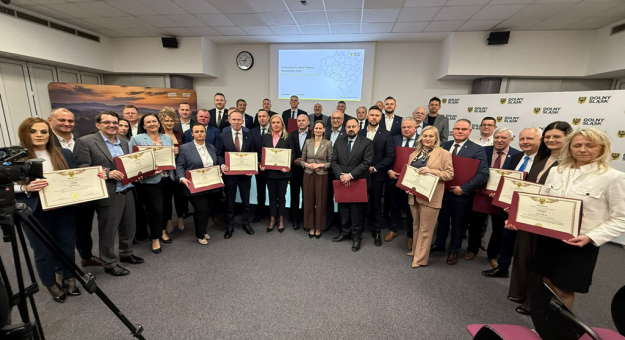 Samorządy z promesami. Ruszają inwestycje przeciwpowodziowe na Dolnym Śląsku