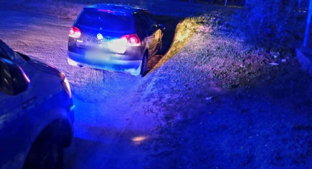 27-latek kierujący volkswagenem miał w organizmie blisko 1.5 promila alkoholu