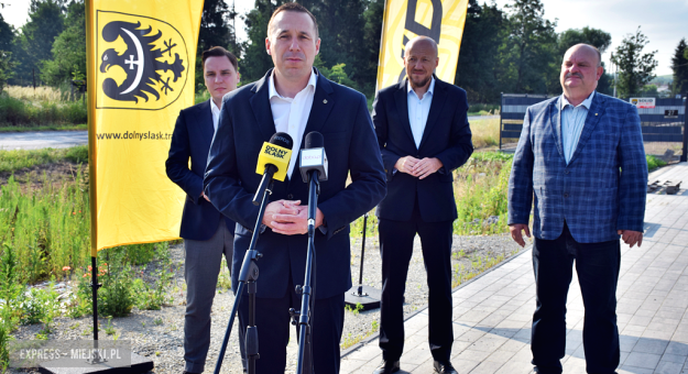 „Dolny Śląsk na Dobrej Drodze”: Będą remonty dróg w gminie Ziębice. Padły konkrety i deklaracje