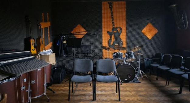 Rusza modernizacja sali muzycznej w Złotym Stoku